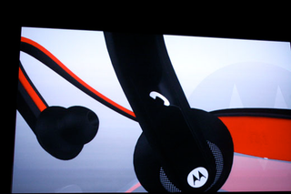 Illustration for article titled Motorola May 07 Mystery Phone Unveiling